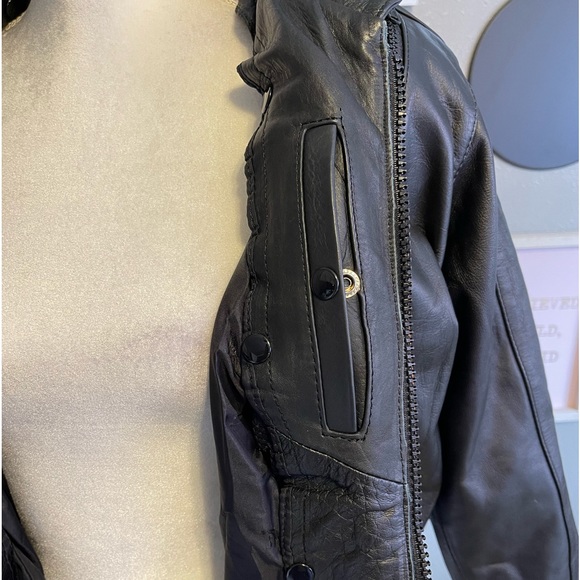 Metro 1 by Superior Vintage Black Leather Bomber Jacket Coat - Picture 13 of 15